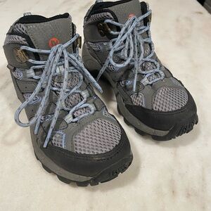 Merrell Kids Gray and Black Hiking Boots
